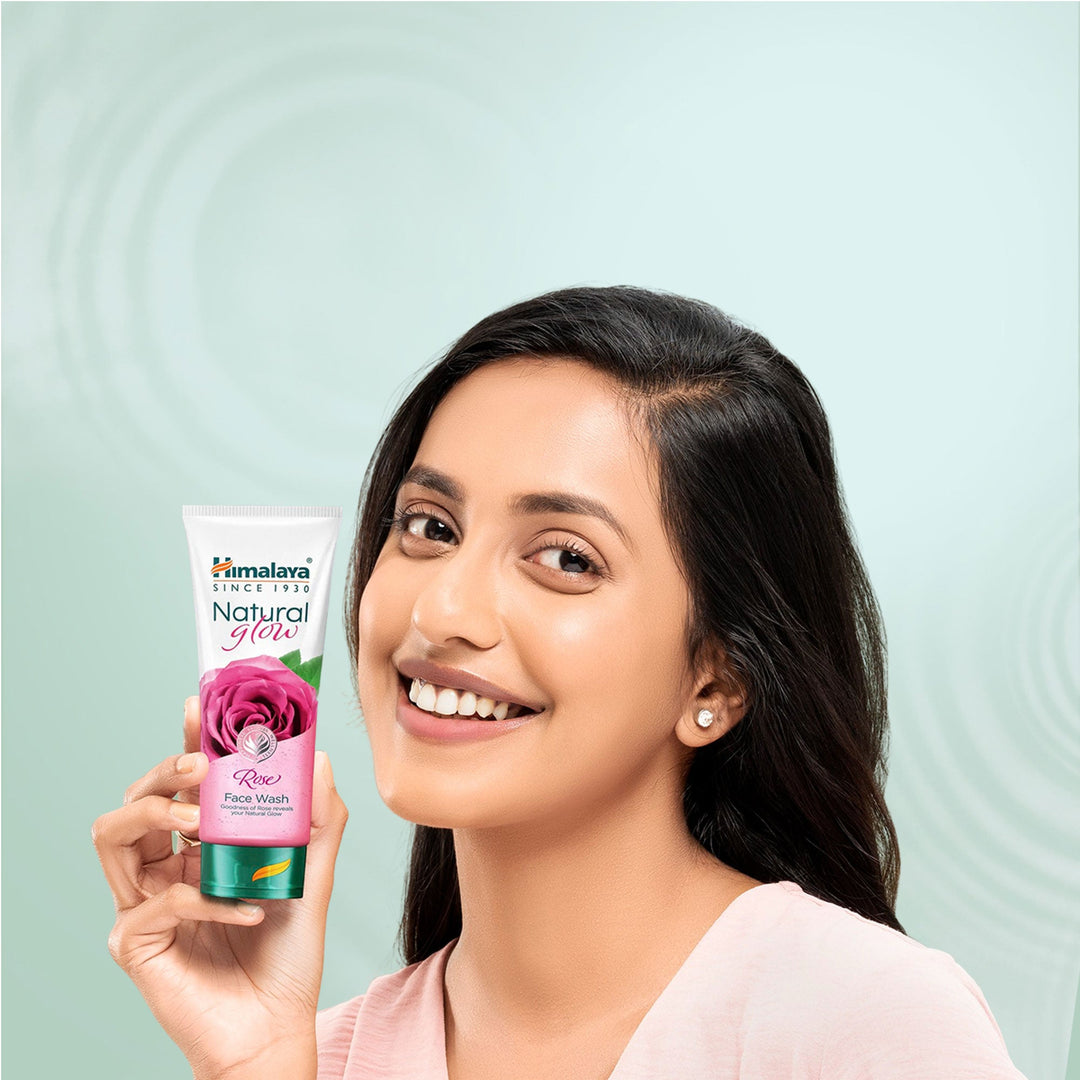 Himalaya Natural Glow Rose Face Wash